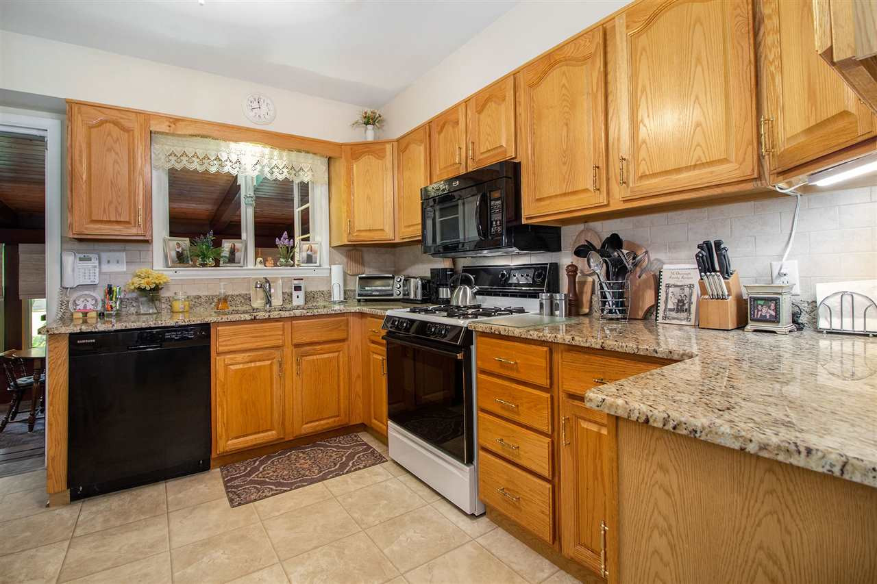 1609 Badgley Road Jackson, MI 49203 - Photo 10 of 25 Photo 10
