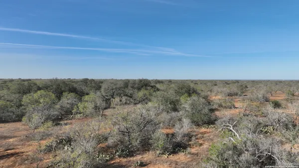 a view of a dry field
