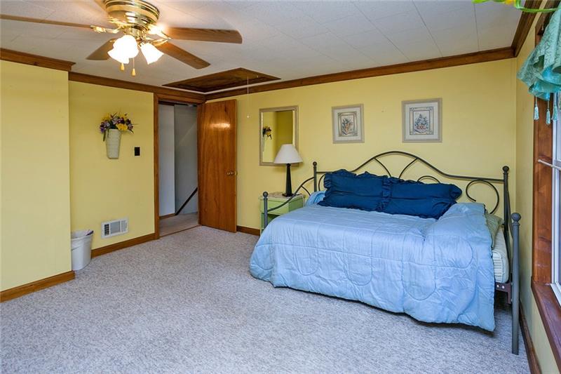 146 Hurst Road Smock, PA 15480 - Photo 15 of 23