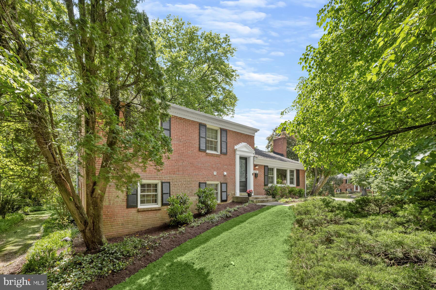 6218 Redwing Road Bethesda, MD 20817 - Photo 3 of 36 Front left
