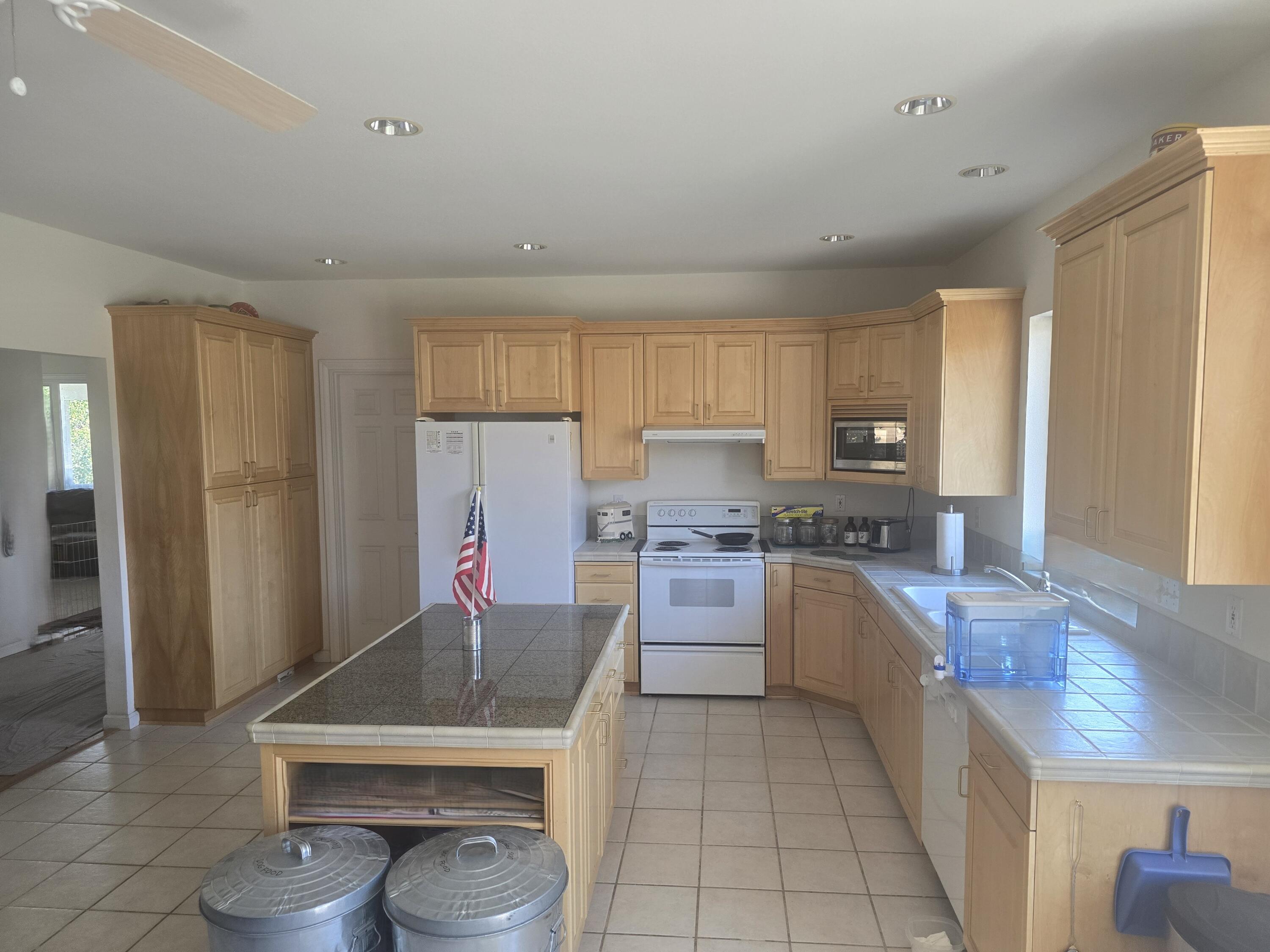 39042 Clover Flat Road Paisley, OR 97636 - Photo 7 of 18 20250813_121656