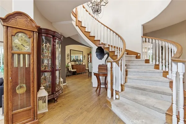 $2,199,999 | 10925 Willowbrae Avenue, Chatsworth, CA 91311