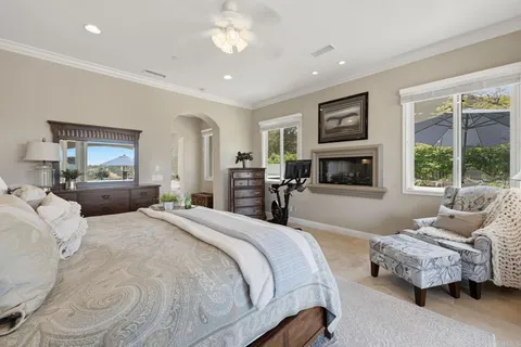 $1,598,747 | 3835 Las Flores Drive, Fallbrook, CA 92028