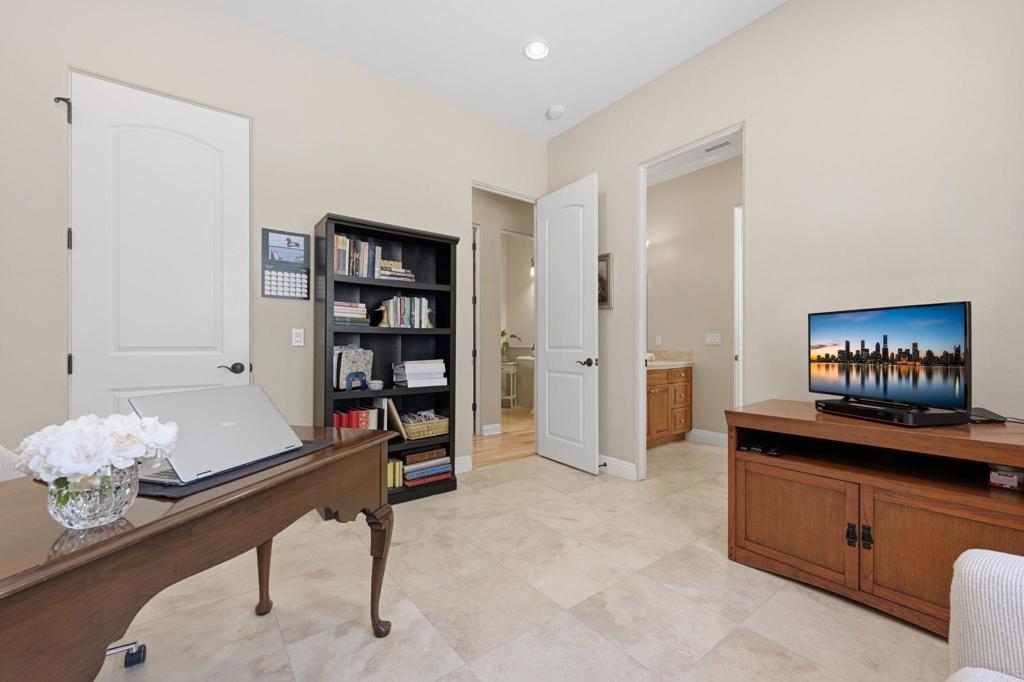 3835 Las Flores Drive Fallbrook, CA 92028 - Photo 31 of 74