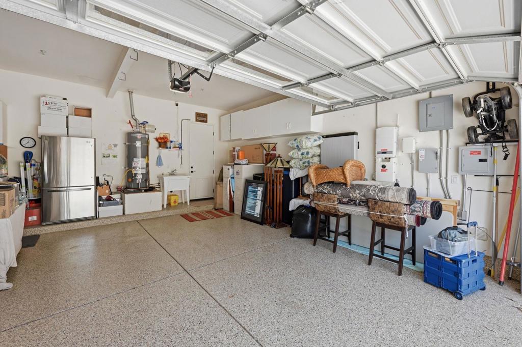 3835 Las Flores Drive Fallbrook, CA 92028 - Photo 41 of 74 GARAGE