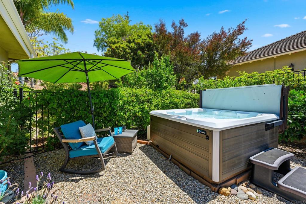 3835 Las Flores Drive Fallbrook, CA 92028 - Photo 48 of 74 HOT TUB