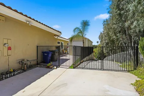 $1,598,747 | 3835 Las Flores Drive, Fallbrook, CA 92028