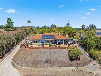 $1,598,747 | 3835 Las Flores Drive, Fallbrook, CA 92028