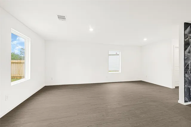 $2,100 | 2608 Shady Cedar Court, Conroe, TX 77301