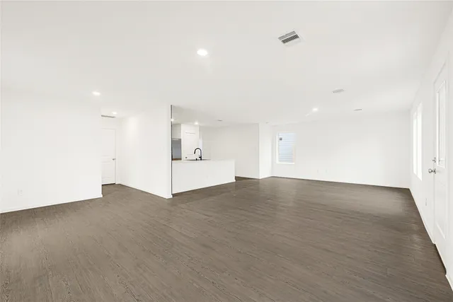 $2,100 | 2608 Shady Cedar Court, Conroe, TX 77301