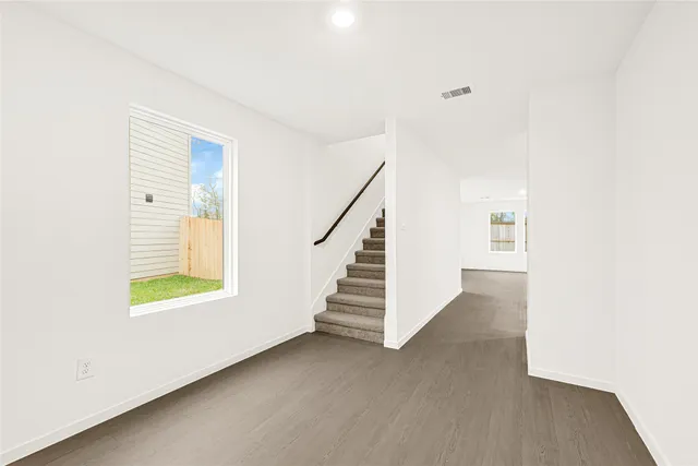 $2,100 | 2608 Shady Cedar Court, Conroe, TX 77301