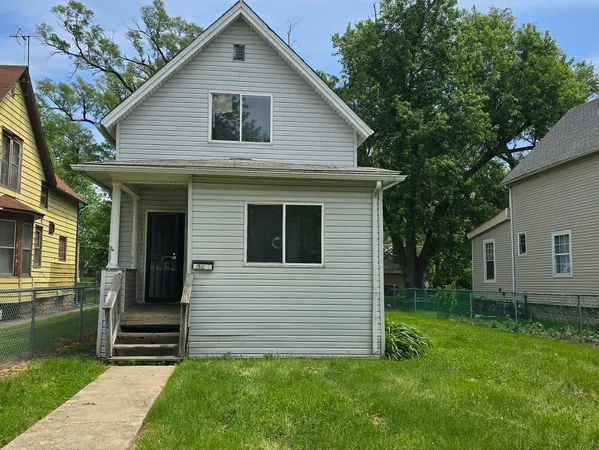$75,000 | 15213 Turlington Avenue, Harvey, IL 60426