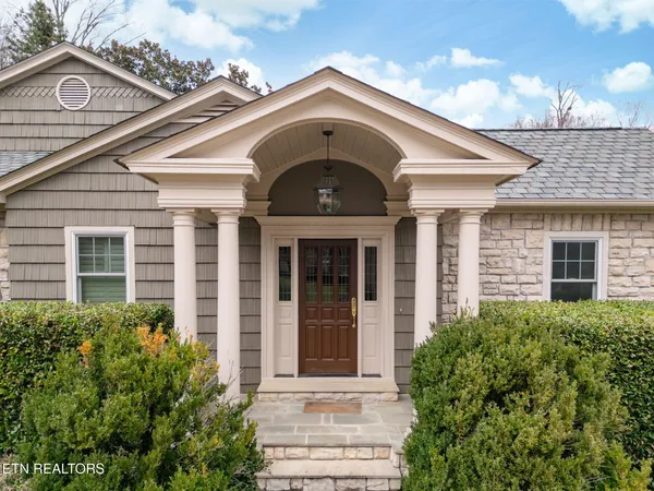 $3,050,000 | 3511 Iskagna Drive Southwest, Knoxville, TN 37919