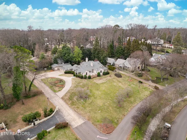 $3,050,000 | 3511 Iskagna Drive Southwest, Knoxville, TN 37919