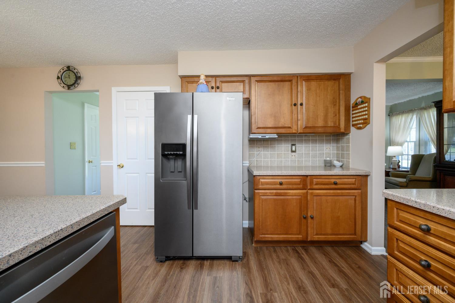 109 Concord Circle Howell, NJ 07731 - Photo 13 of 42