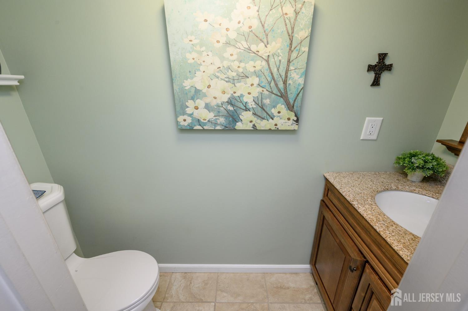 109 Concord Circle Howell, NJ 07731 - Photo 15 of 42