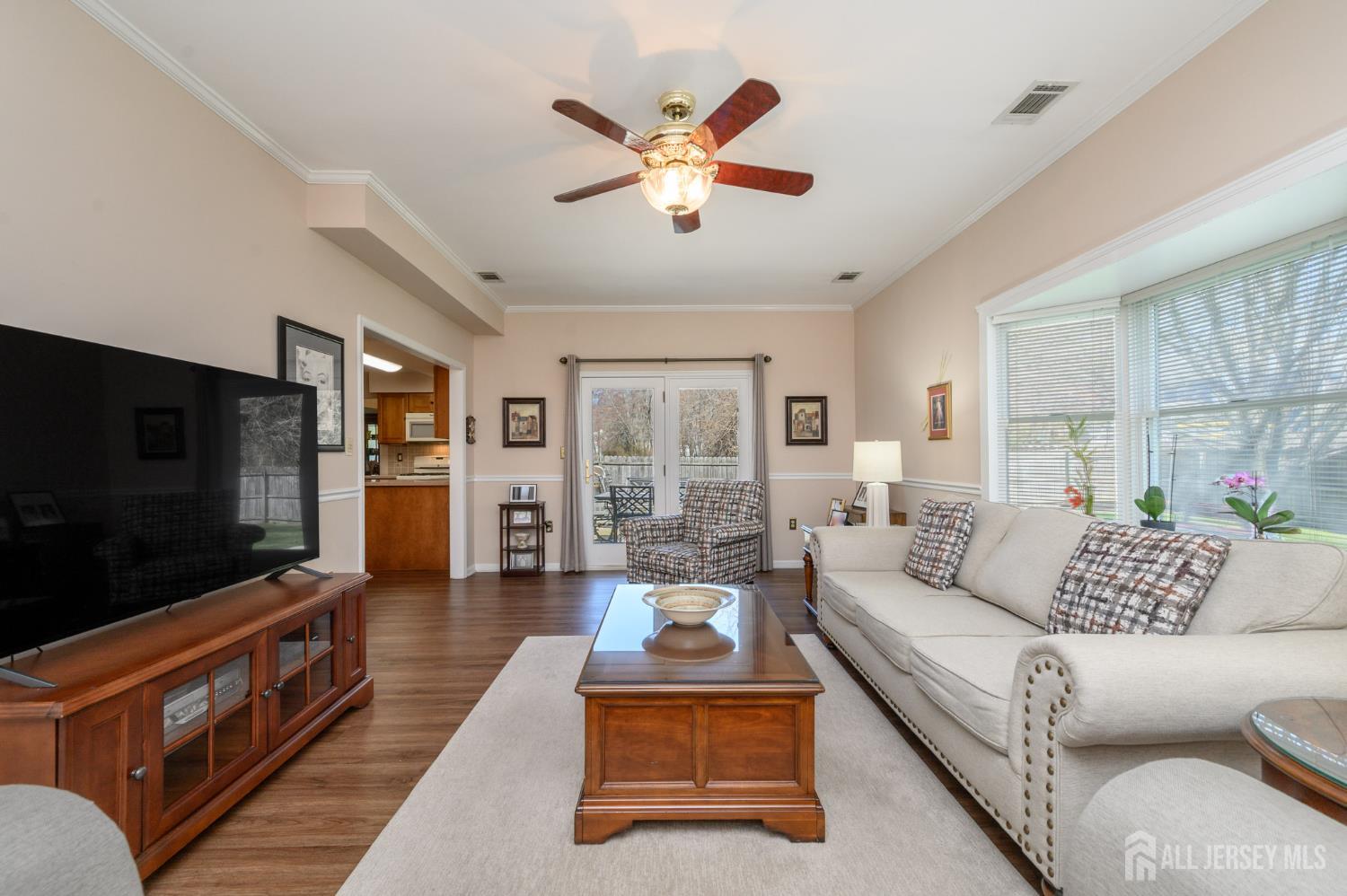 109 Concord Circle Howell, NJ 07731 - Photo 19 of 42