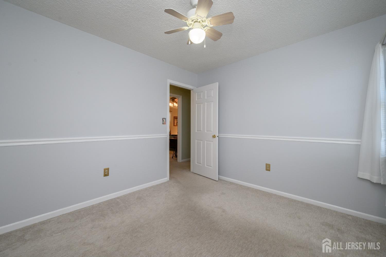 109 Concord Circle Howell, NJ 07731 - Photo 23 of 42