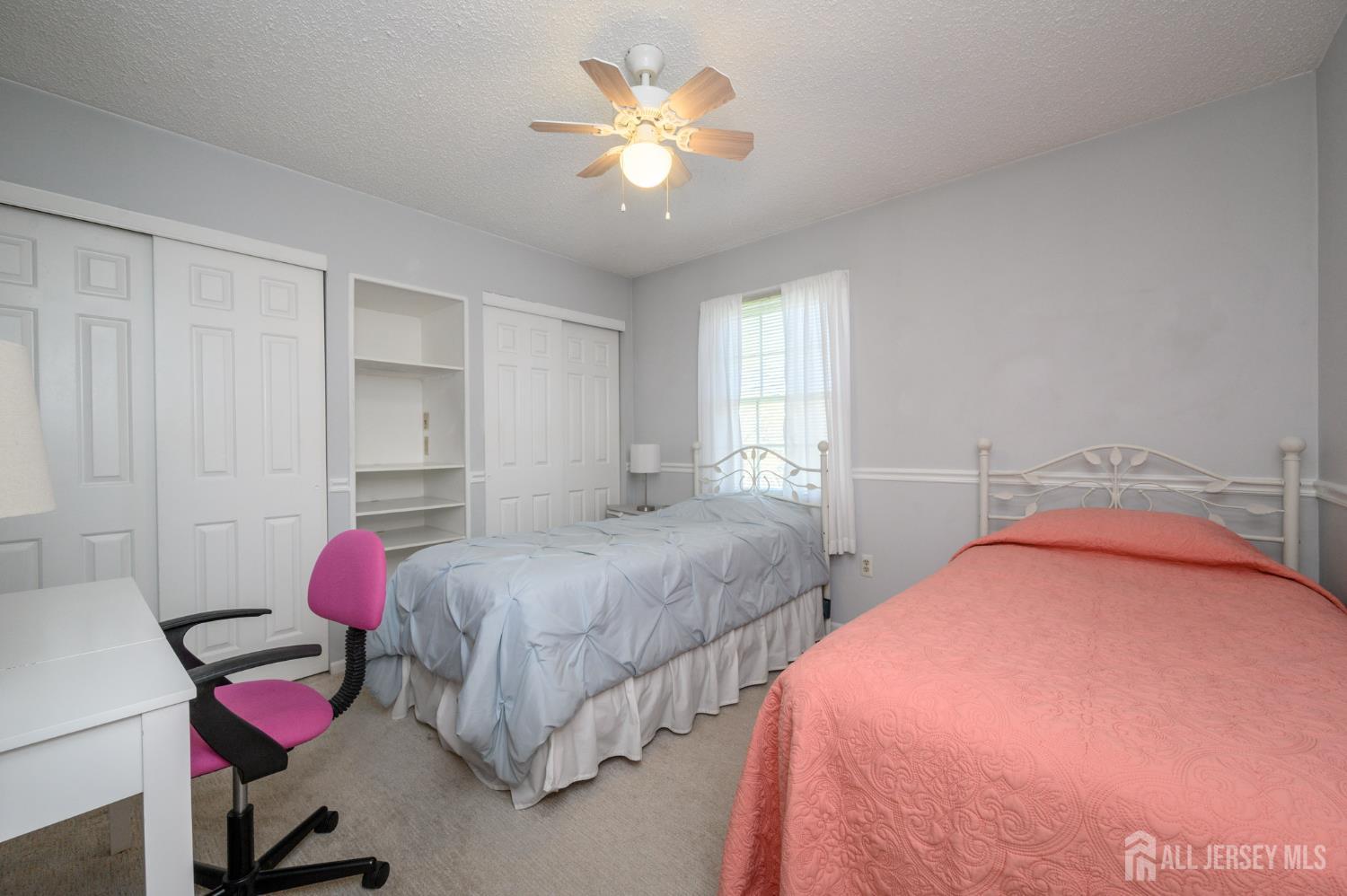 109 Concord Circle Howell, NJ 07731 - Photo 24 of 42