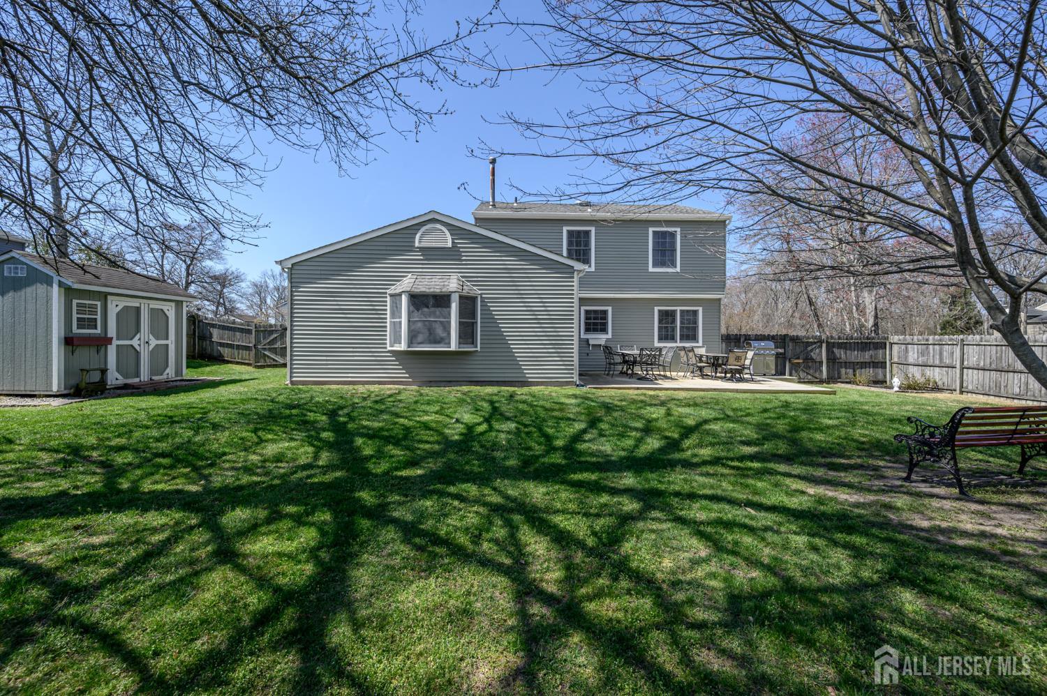 109 Concord Circle Howell, NJ 07731 - Photo 30 of 42