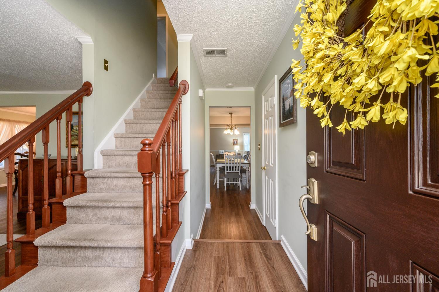 109 Concord Circle Howell, NJ 07731 - Photo 3 of 42