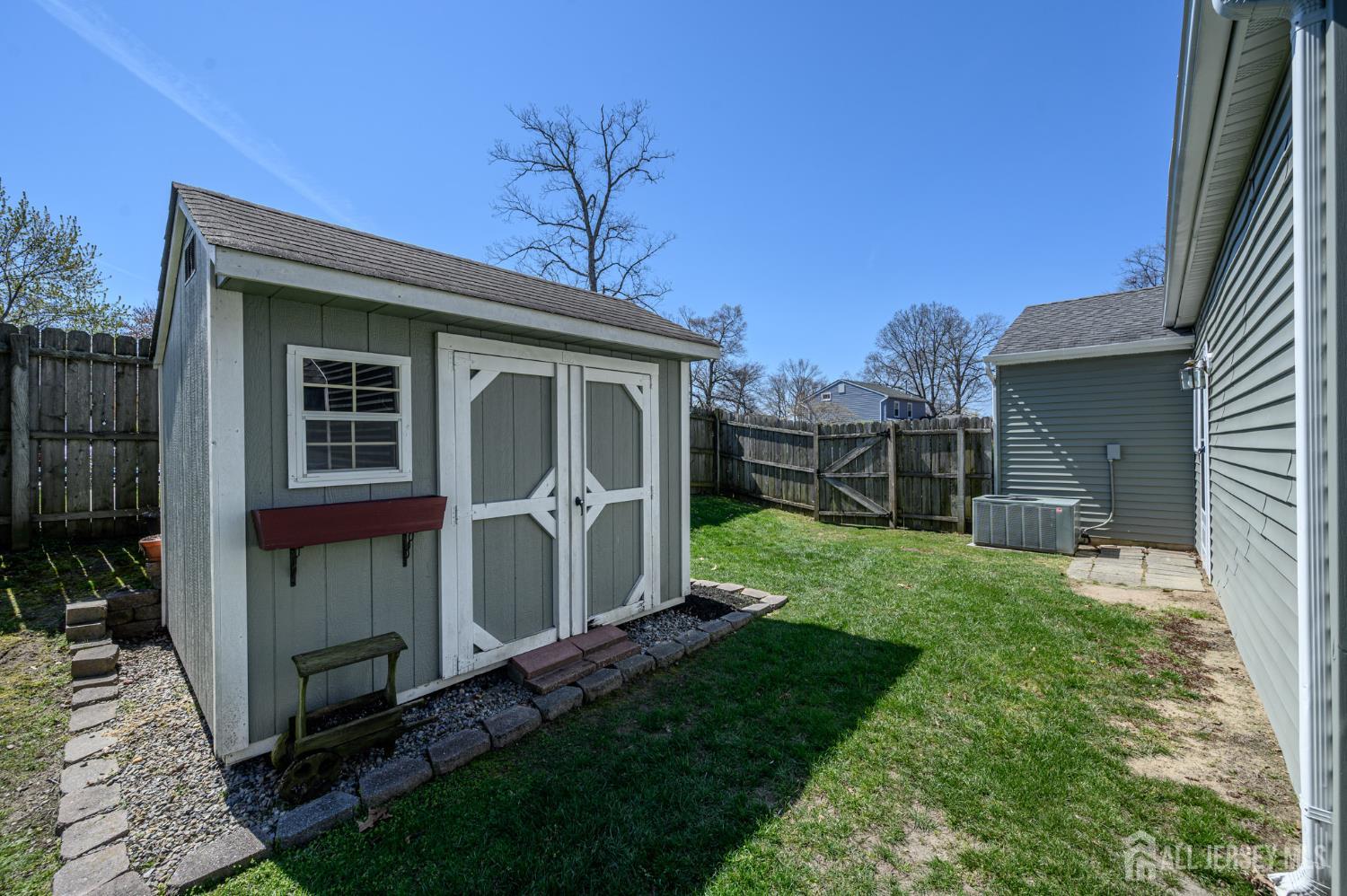 109 Concord Circle Howell, NJ 07731 - Photo 36 of 42