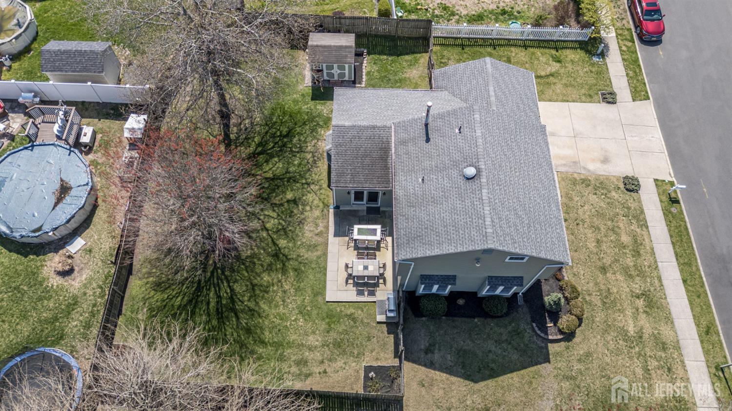 109 Concord Circle Howell, NJ 07731 - Photo 39 of 42