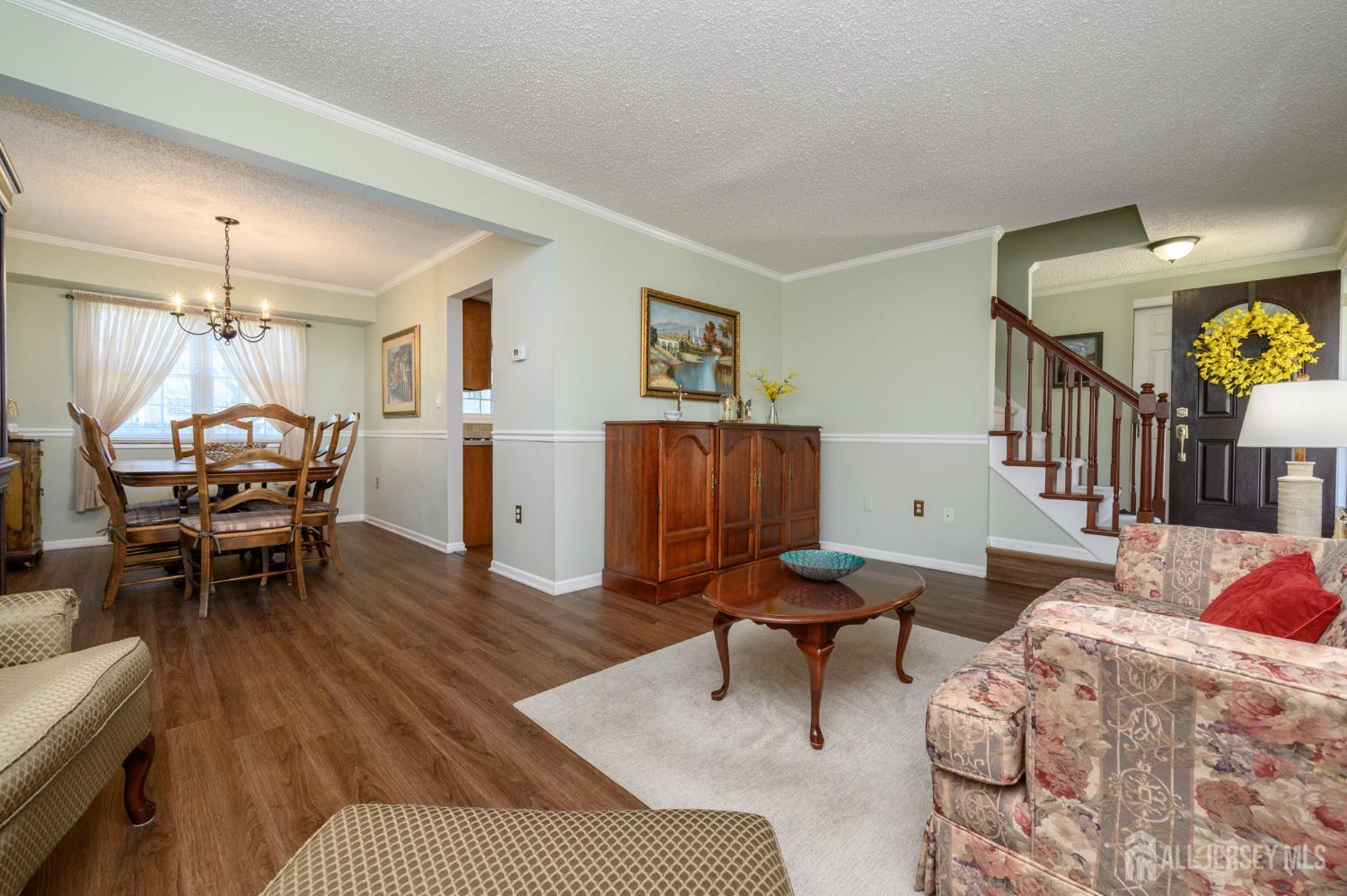 109 Concord Circle Howell, NJ 07731 - Photo 5 of 42