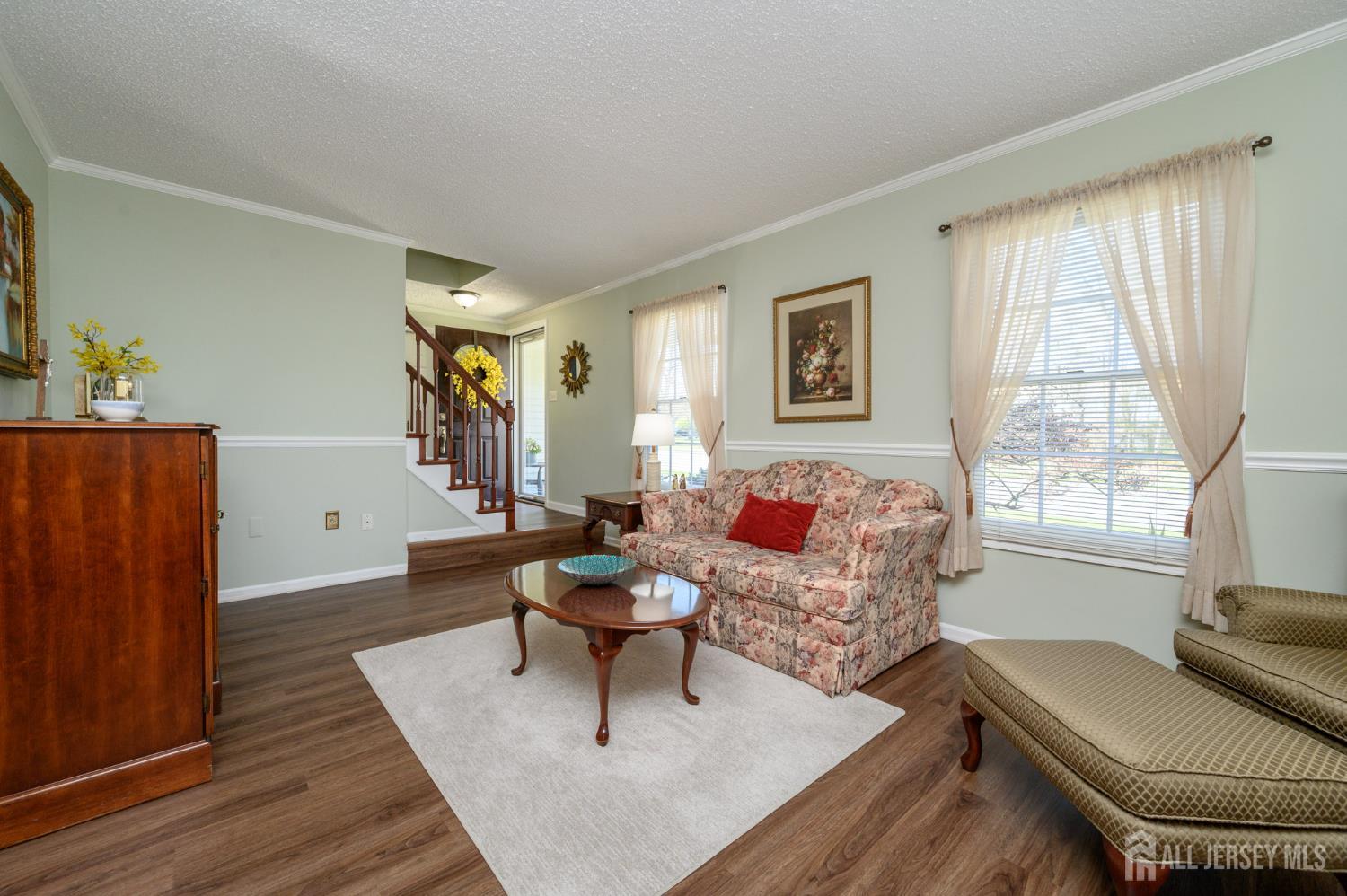 109 Concord Circle Howell, NJ 07731 - Photo 6 of 42