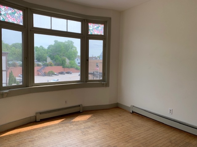 408 Central Street, Unit 8 Franklin, NH 03235 - Photo 4 of 5