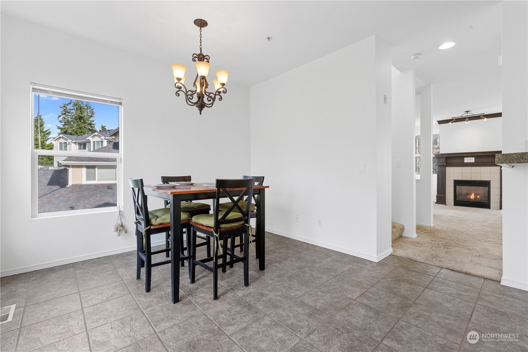 16331 118th Lane Northeast Bothell, WA 98011 - Photo 11 of 35 Gallery Image 11