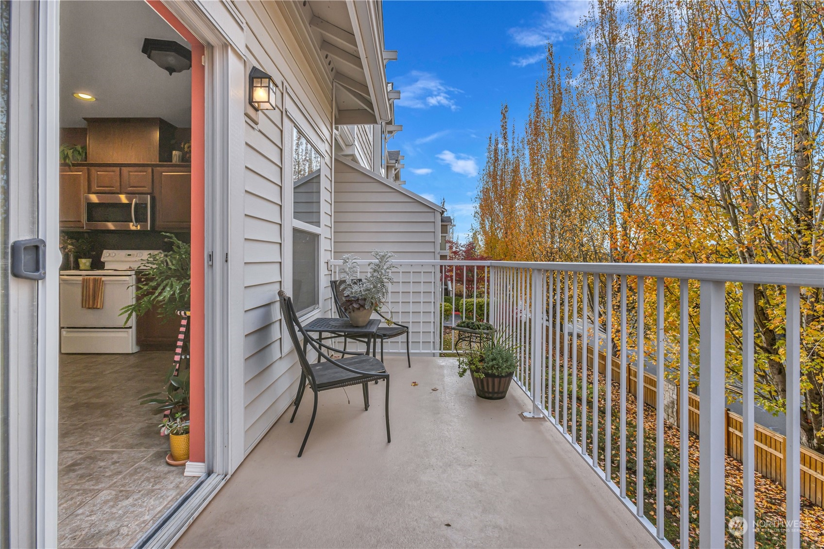 16331 118th Lane Northeast Bothell, WA 98011 - Photo 12 of 35 Gallery Image 12