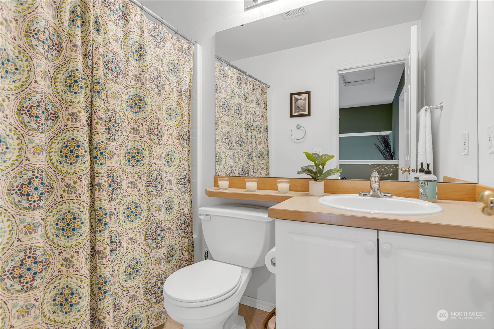 16331 118th Lane Northeast Bothell, WA 98011 - Photo 20 of 35 Gallery Image 20