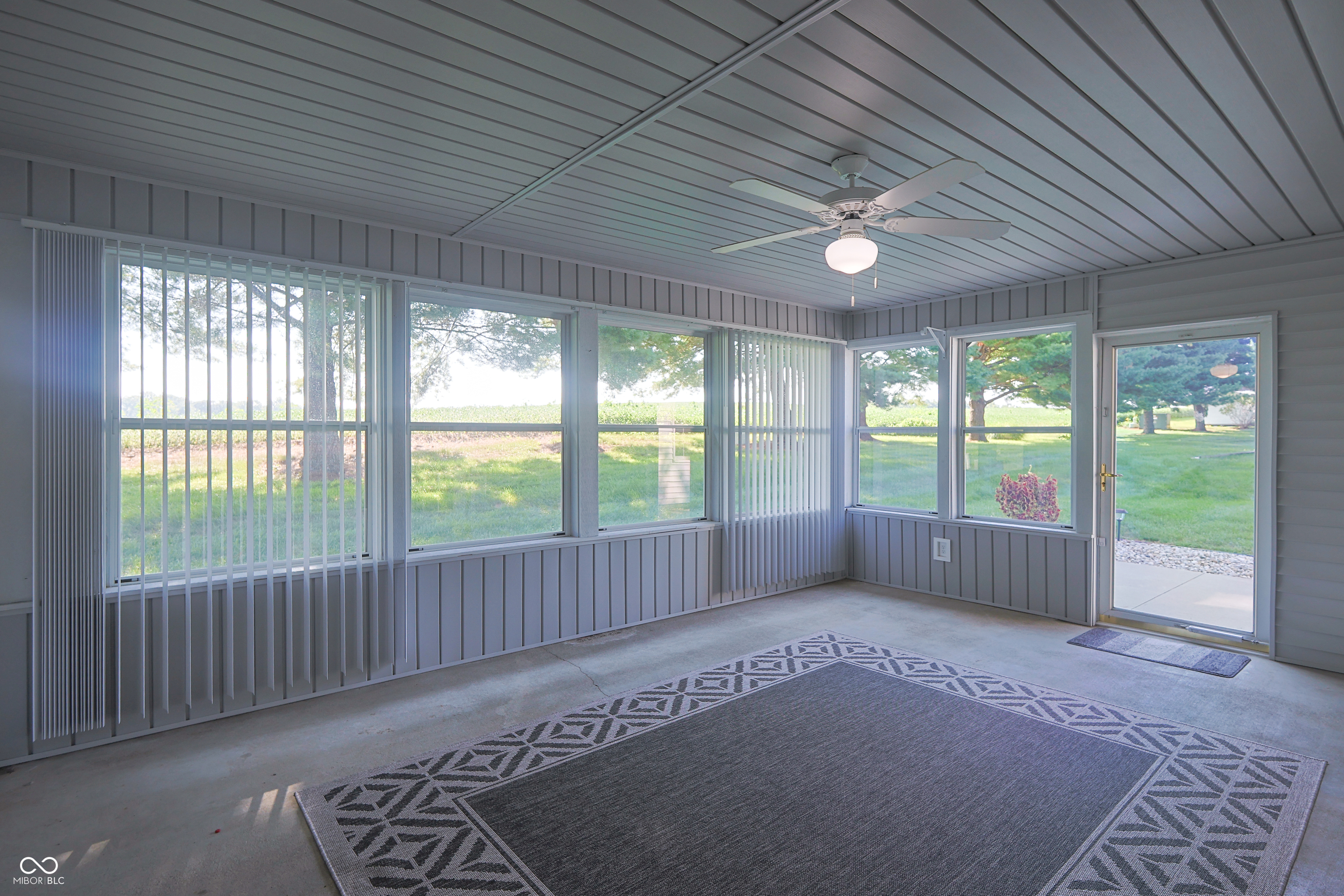 7005 Stratton Court Columbus, IN 47203 - Photo 34 of 36 Gallery Image 34