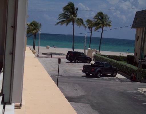 320 South Surf Road, Unit 504 Hollywood, FL 33019 - Photo 4 of 16 View
