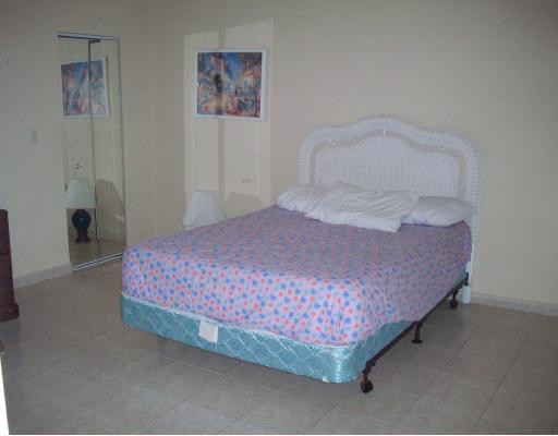 320 South Surf Road, Unit 504 Hollywood, FL 33019 - Photo 8 of 16 Master Bedroom
