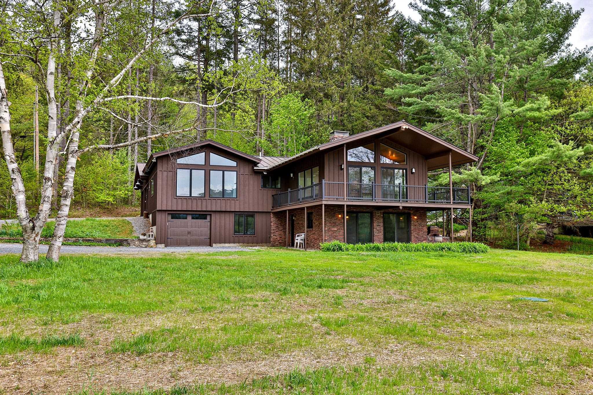 775 East Lake Road Ludlow, VT 05149 - Photo 3 of 33