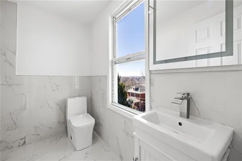 $263,000 | 1937 Plainview Avenue, Pittsburgh, PA 15226