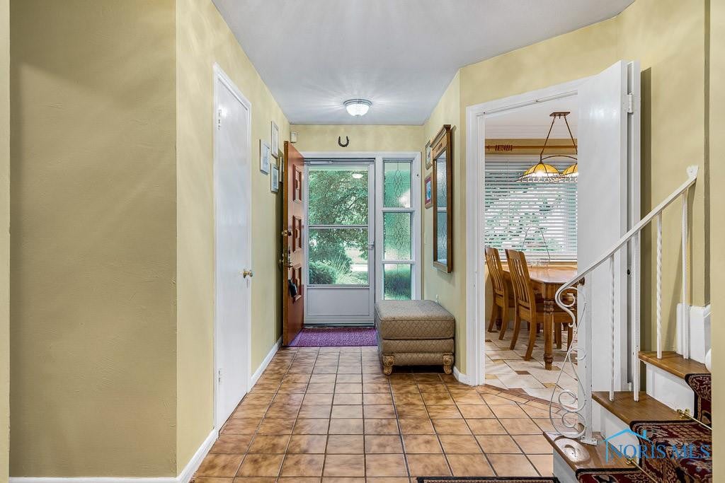 4121 Halifax Road Toledo, OH 43606 - Photo 3 of 35 Gallery Image 3