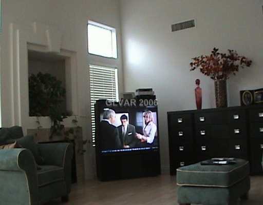 4741 Ashington Street Las Vegas, NV 89147 - Photo 2 of 8 Den.