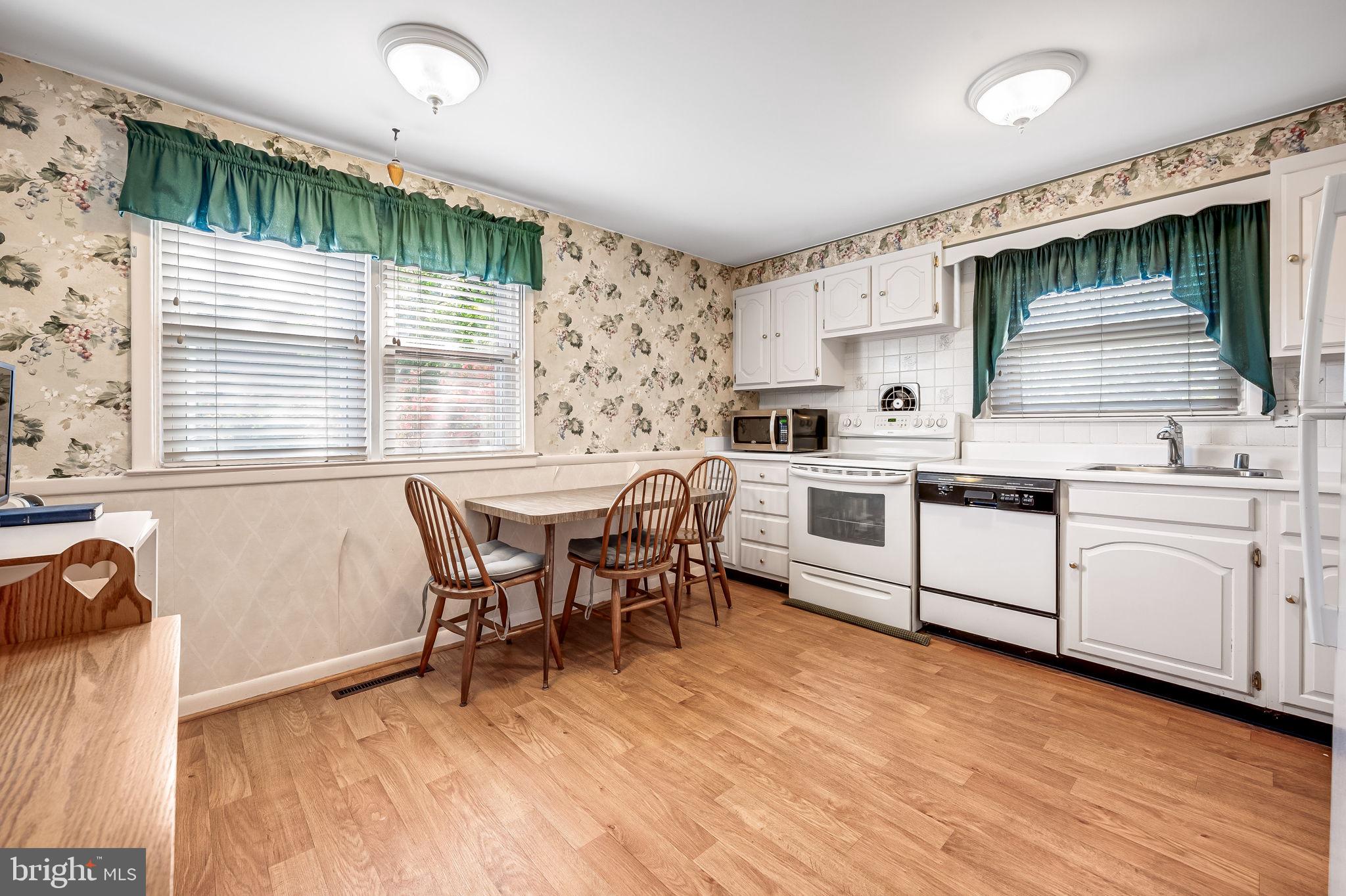 11 Alston Road Lutherville-Timonium, MD 21093 - Photo 8 of 39 Gallery Image 8