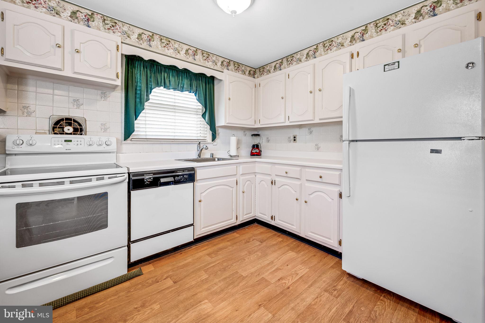 11 Alston Road Lutherville-Timonium, MD 21093 - Photo 10 of 39 Gallery Image 10
