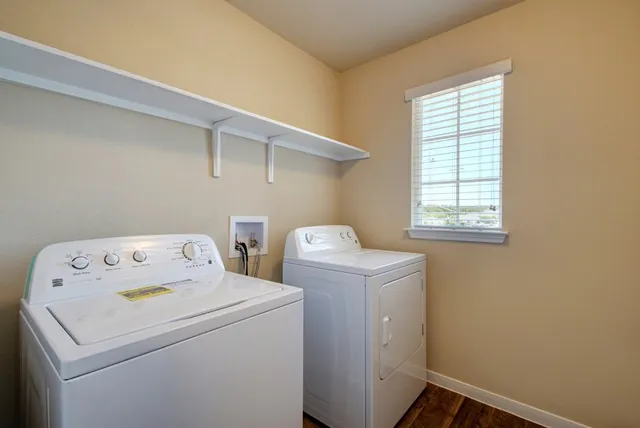 $1,995 | 15216 Bullbrier Road, Austin, TX 78724