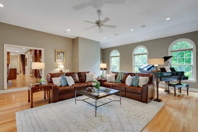 $2,400,000 | 88 Winter Street, Lincoln, MA 01773