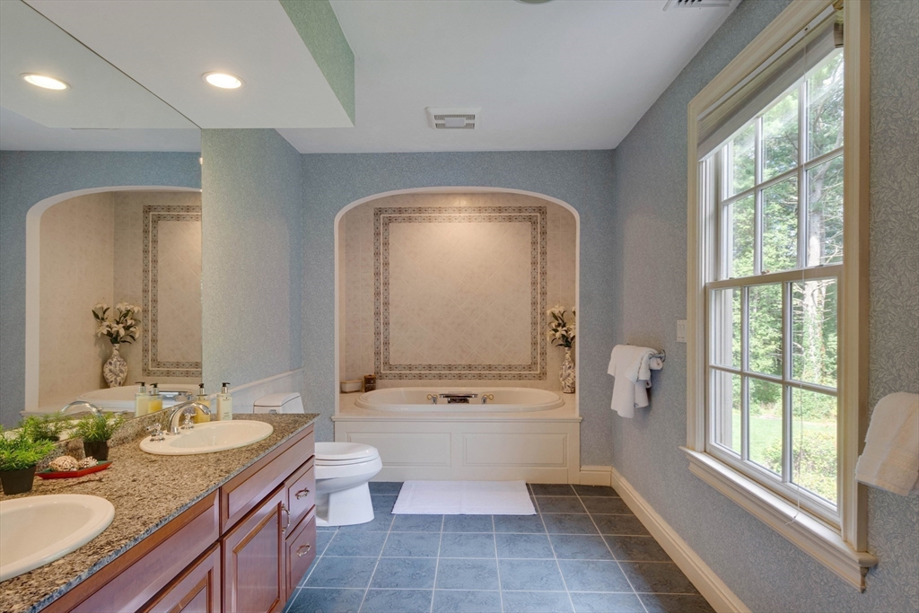 88 Winter Street Lincoln, MA 01773 - Photo 18 of 40