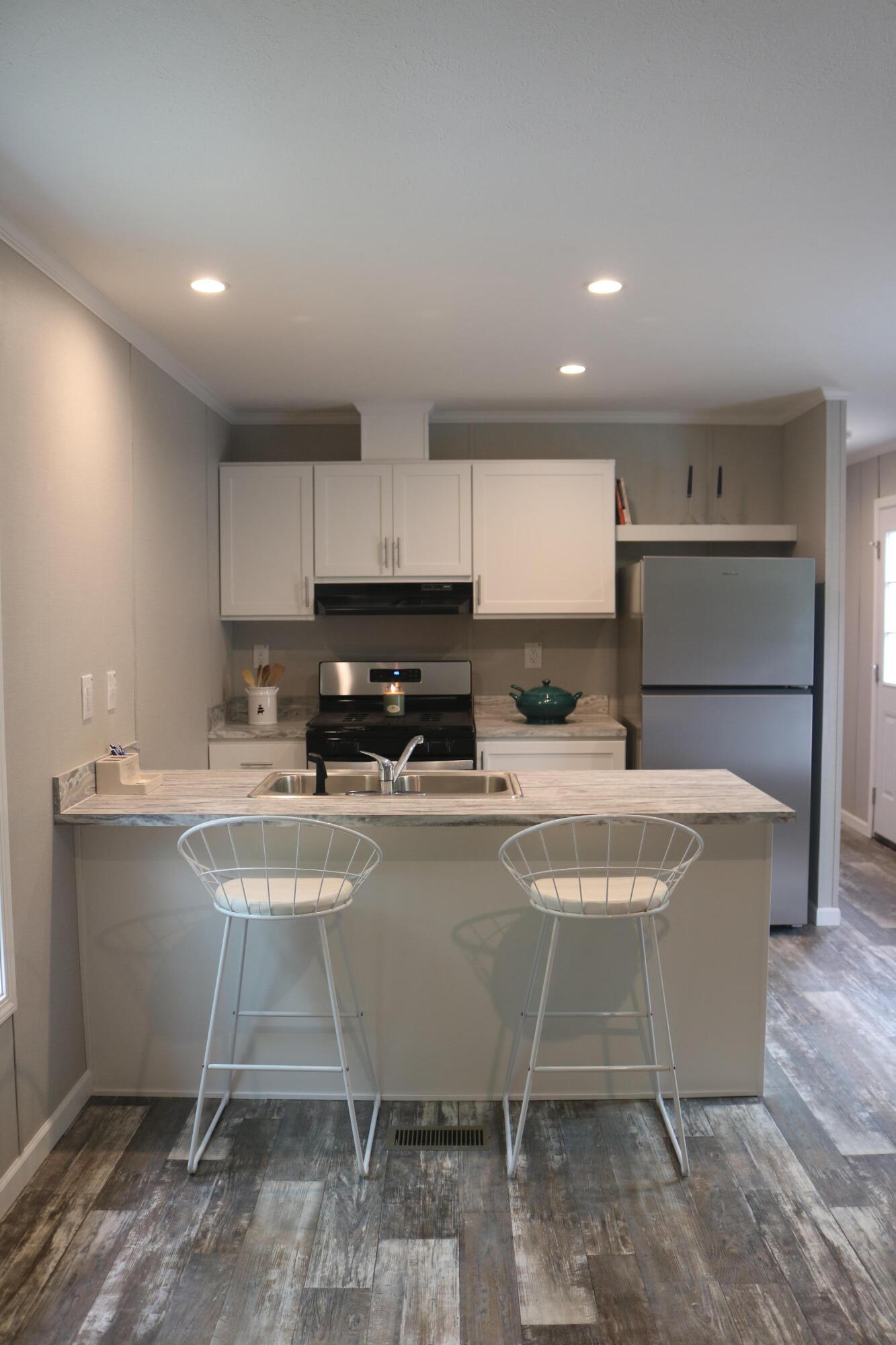 51 White Orchard Road Frankfort, ME 04438 - Photo 6 of 33