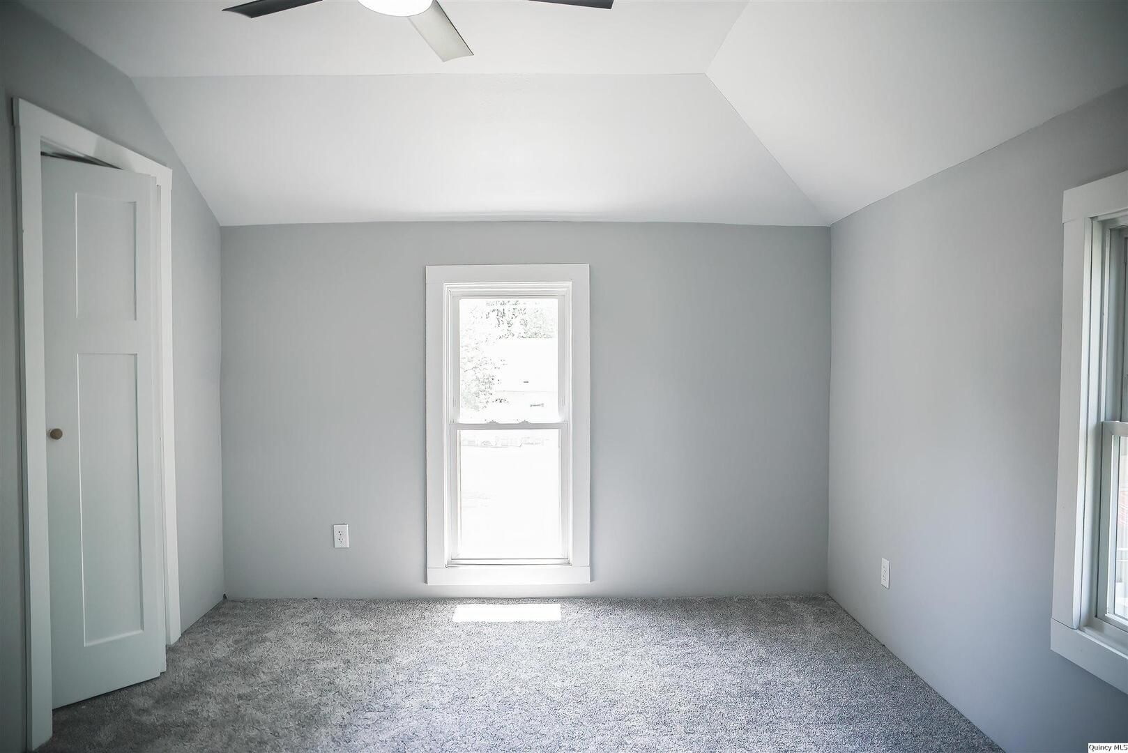 113 West 4th Street Golden, IL 62339 - Photo 11 of 14