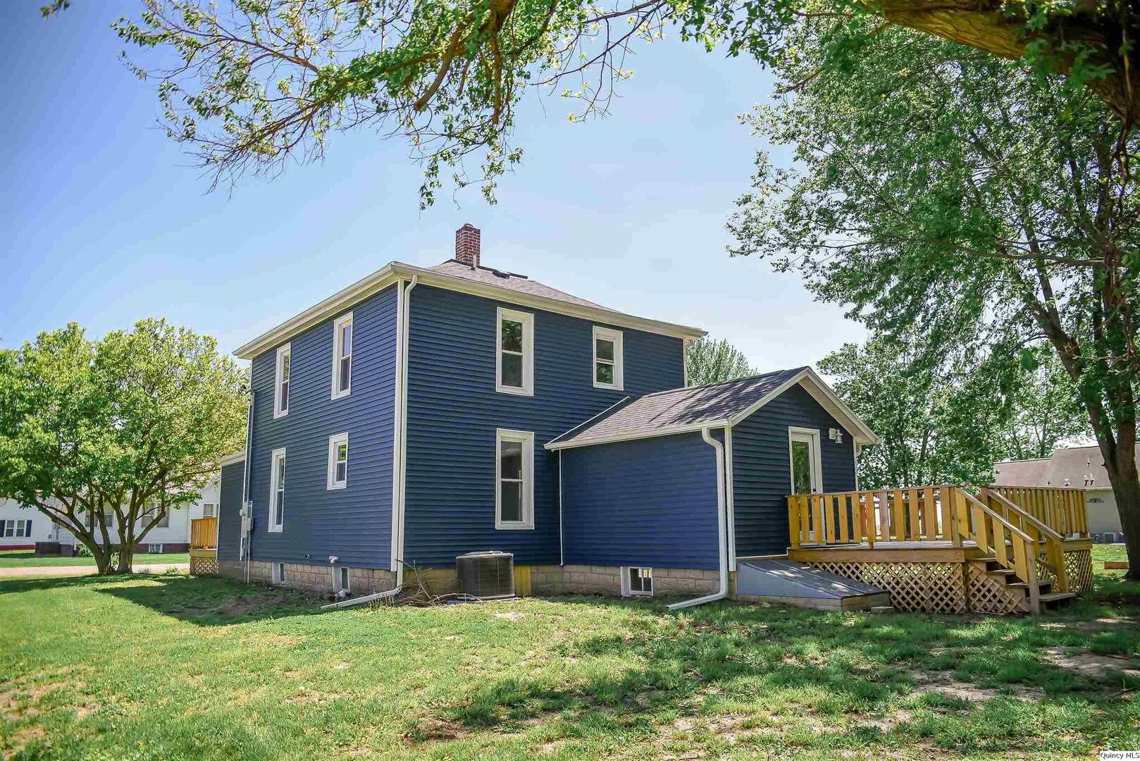 113 West 4th Street Golden, IL 62339 - Photo 13 of 14