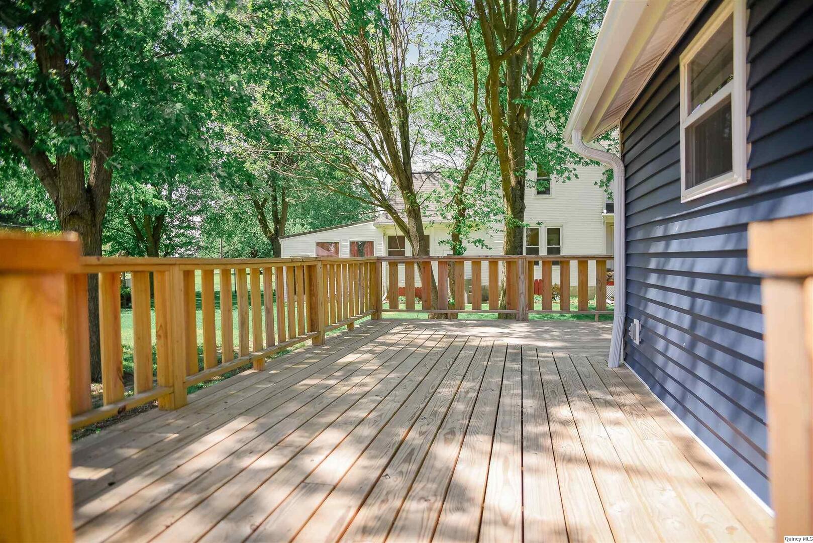 113 West 4th Street Golden, IL 62339 - Photo 14 of 14