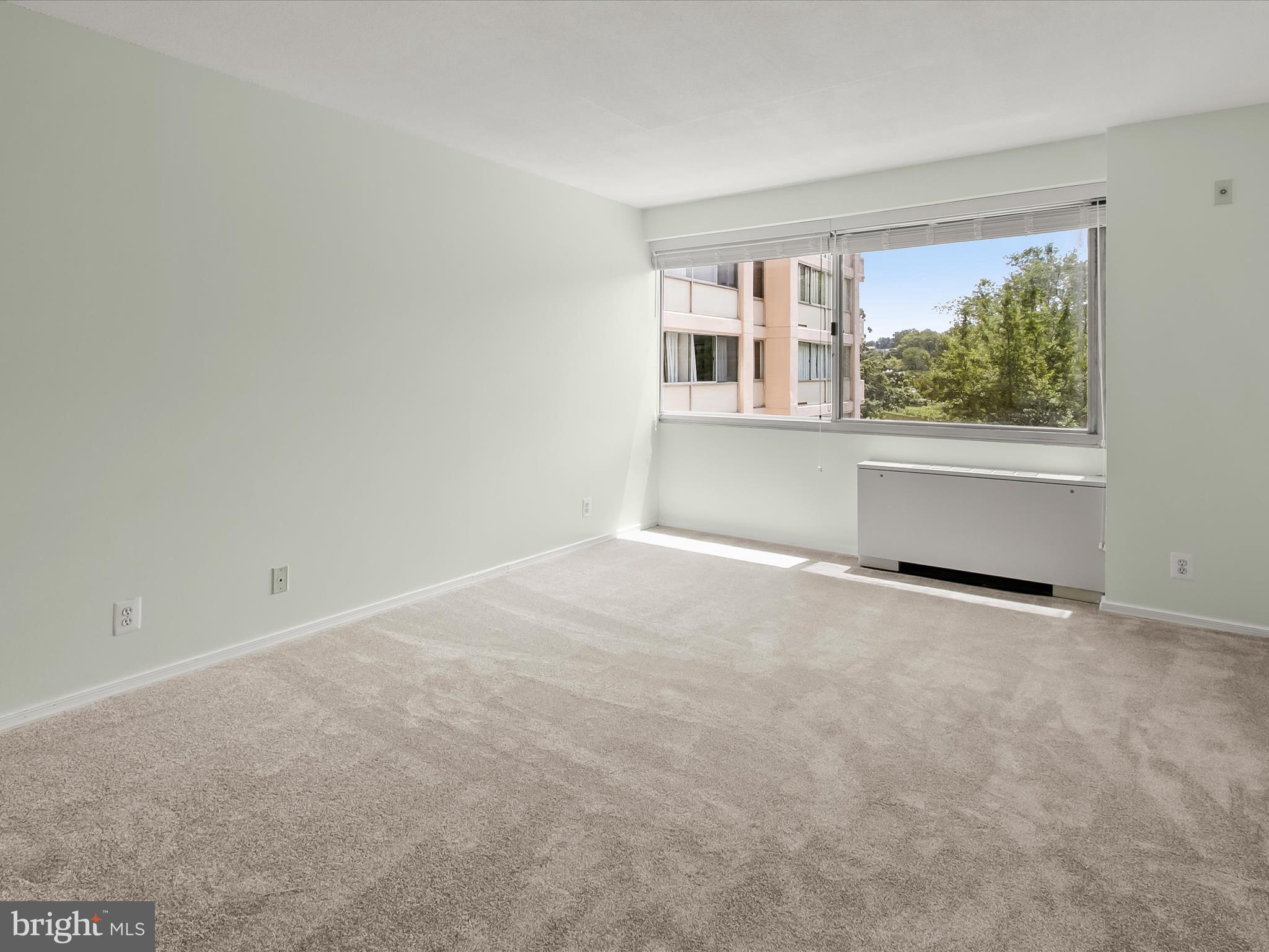 4515 Willard Avenue, Unit 607S Chevy Chase, MD 20815 - Photo 35 of 80 Primary Bedroom Suite